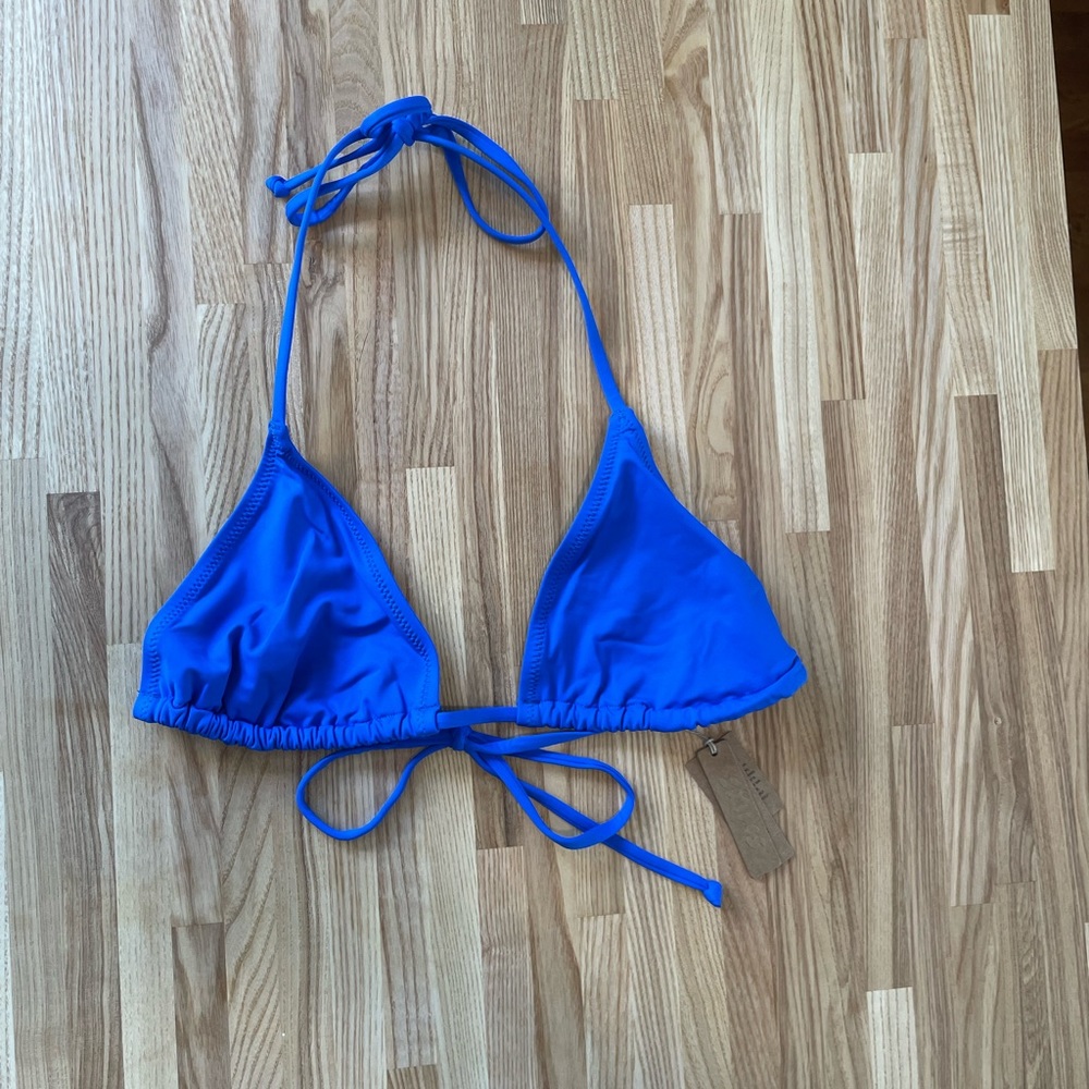 Brand new Skims Swim Top. New with tags Size LARGE Color Cobalt blue